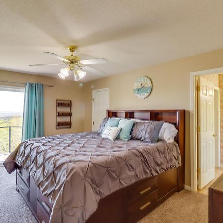 Charming Edgemont Home With Deck And Lake Views! Fairfield Bay Εξωτερικό φωτογραφία