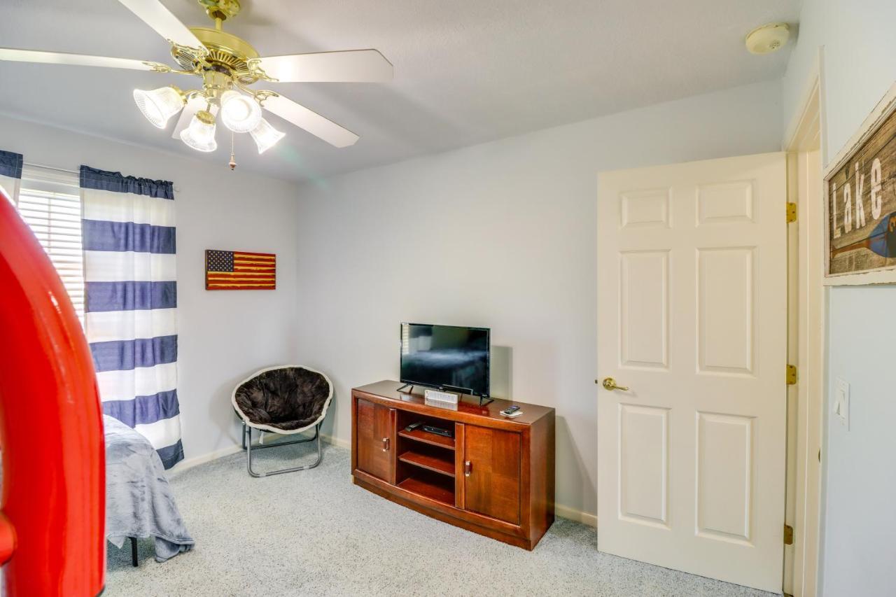 Charming Edgemont Home With Deck And Lake Views! Fairfield Bay Εξωτερικό φωτογραφία