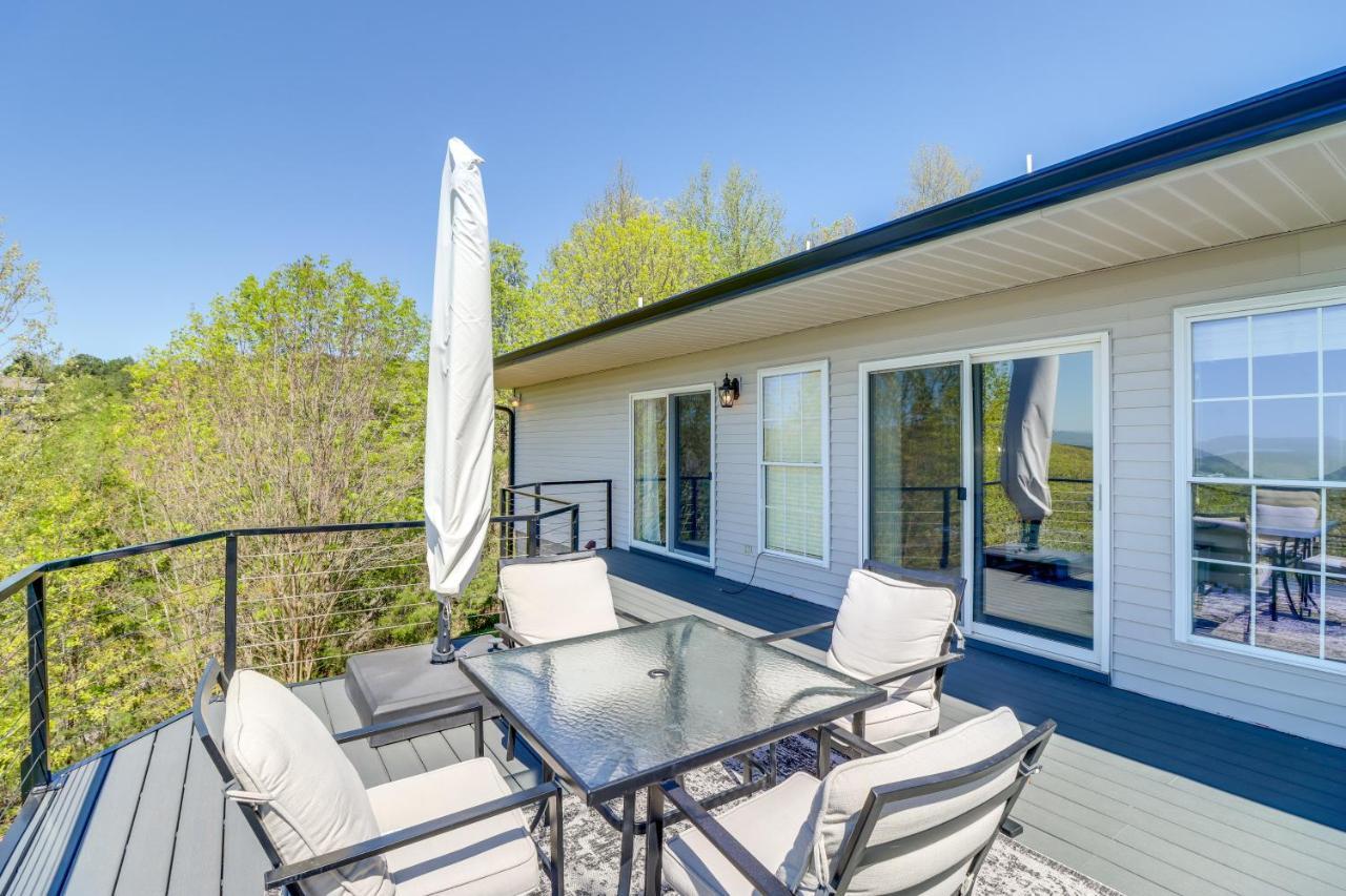 Charming Edgemont Home With Deck And Lake Views! Fairfield Bay Εξωτερικό φωτογραφία